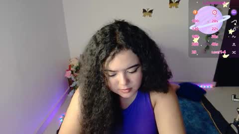 Snapshot of dulce_julieta_ chatting on December 2025 04:12:02 PM Dulce online show from December 2025 04:12:02 PM