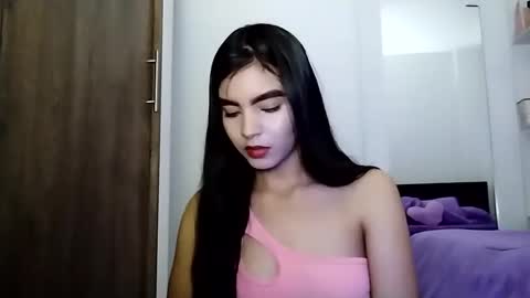 Snapshot of dulce_lucero chatting on March 2025 02:40:02 PM dulce_lucero online show from March 2025 02:40:02 PM