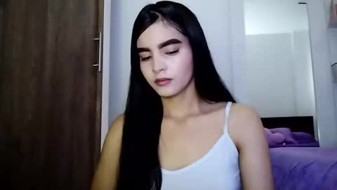 Snapshot of dulce_lucero chatting on March 2025 02:32:02 PM dulce_lucero online show from March 2025 02:32:02 PM