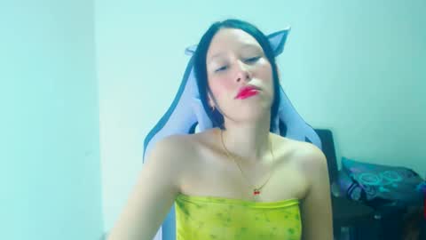 dulce_mauren online show from February 2026 09:27:01 AM