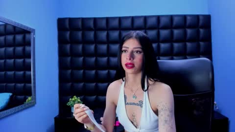 dulce_miiaa online show from March 2026 05:52:01 PM