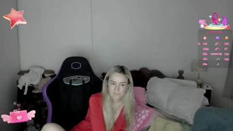 Sweetnina online show from September 2025 06:31:01 PM