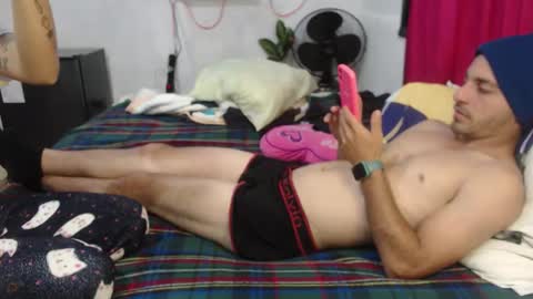 shany y alan online show from March 2026 01:43:02 AM