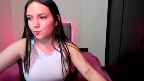 Katia online show from February 2025 11:44:02 AM