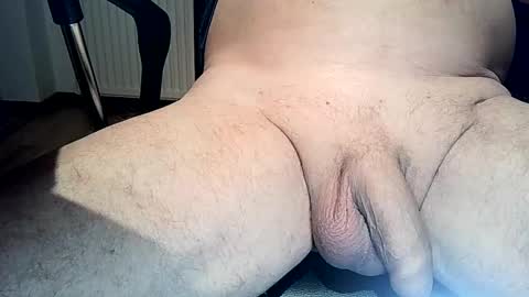 Snapshot of duria17 chatting on September 2025 10:55:02 PM duria17 online show from September 2025 10:55:02 PM