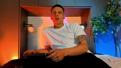 Dustin Sonne online show from January 2026 03:43:01 AM