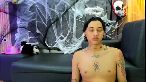 dustinandjordan online show from October 2025 05:30:01 AM