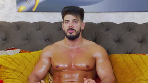 Snapshot of dustinkeent chatting on February 2025 10:01:01 PM Dustin online show from February 2025 10:01:01 PM