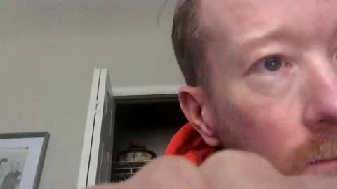 Snapshot of dustinthesweettalker chatting on January 2025 06:27:02 PM Dustinthesweettalker online show from January 2025 06:27:02 PM