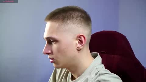 Dustyn online show from March 2025 01:03:01 PM