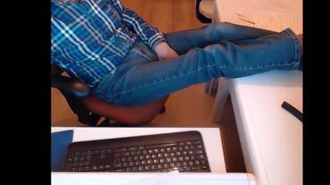 Snapshot of dutchpornking2 chatting on February 2025 07:27:02 PM dutchpornking2 online show from February 2025 07:27:02 PM