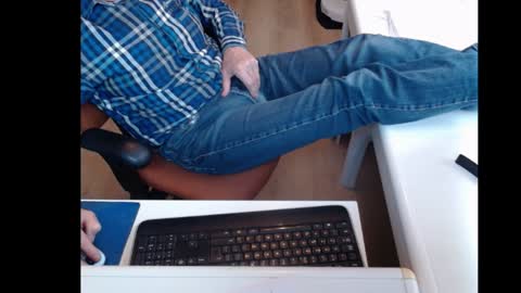 Snapshot of dutchpornking2 chatting on February 2025 12:50:01 PM dutchpornking2 online show from February 2025 12:50:01 PM