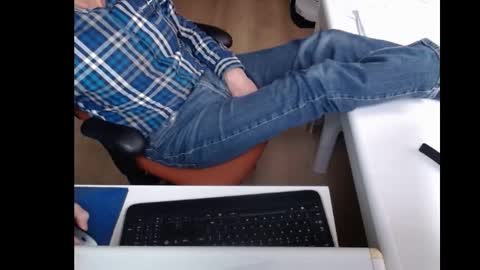 Snapshot of dutchpornking2 chatting on February 2025 12:52:02 PM dutchpornking2 online show from February 2025 12:52:02 PM