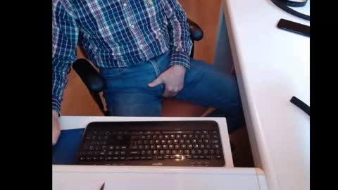 Snapshot of dutchpornking2 chatting on March 2025 03:05:02 PM dutchpornking2 online show from March 2025 03:05:02 PM