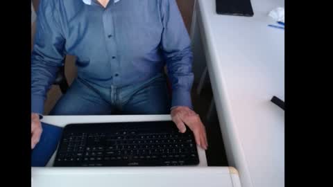 Snapshot of dutchpornking2 chatting on October 2025 06:47:01 AM dutchpornking2 online show from October 2025 06:47:01 AM