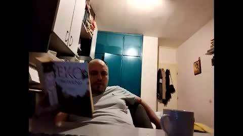 Snapshot of dwizziz chatting on June 2026 01:32:02 AM Ivan online show from June 2026 01:32:02 AM