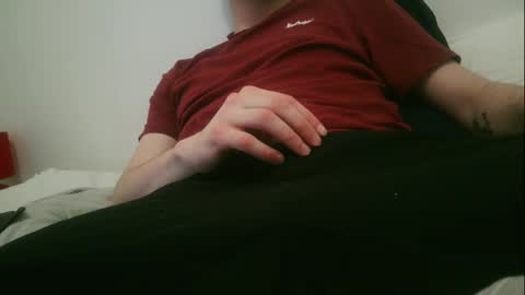 Snapshot of dy22__ chatting on February 2025 08:38:02 PM dy22__ online show from February 2025 08:38:02 PM