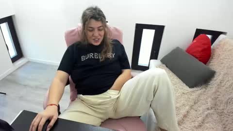 dayana online show from March 2026 04:39:02 AM