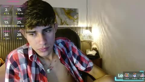 Snapshot of dyla_n18_ chatting on December 2025 08:40:01 PM dyla_n18_ online show from December 2025 08:40:01 PM