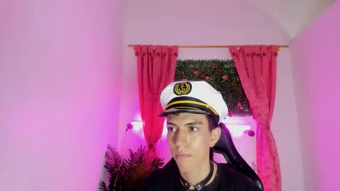 Snapshot of dylan_2005 chatting on September 2025 11:33:01 AM Dylan online show from September 2025 11:33:01 AM