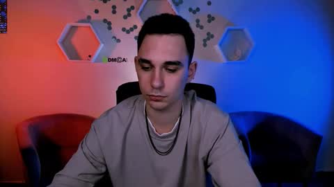 dylan_bold online show from December 2025 08:27:01 PM