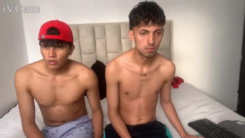 dylan_lyann online show from May 2026 11:59:01 AM