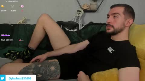 Dylan online show from October 2025 01:06:01 AM