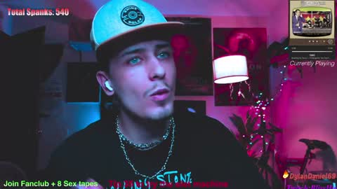 Snapshot of dylandaniel69 chatting on January 2025 12:29:01 AM Dylan Daniel 7.8 online show from January 2025 12:29:01 AM