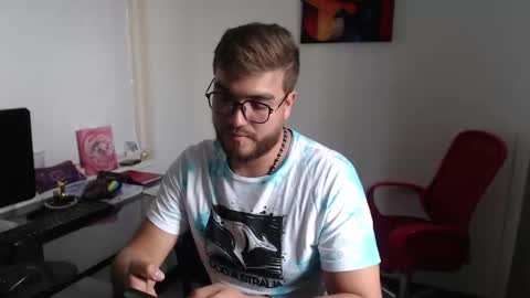 Snapshot of dylanhot10 chatting on January 2025 08:45:02 PM dylanhot10 online show from January 2025 08:45:02 PM