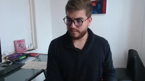 Snapshot of dylanhot10 chatting on January 2025 08:10:02 PM dylanhot10 online show from January 2025 08:10:02 PM