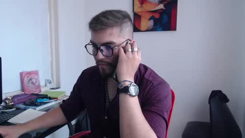 Snapshot of dylanhot10 chatting on February 2025 07:55:01 PM dylanhot10 online show from February 2025 07:55:01 PM