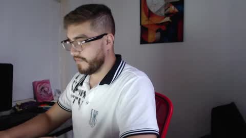 Snapshot of dylanhot10 chatting on February 2025 10:51:01 PM dylanhot10 online show from February 2025 10:51:01 PM