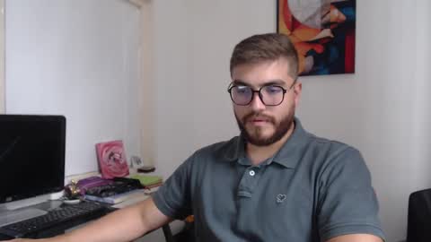 Snapshot of dylanhot10 chatting on February 2025 09:06:01 PM dylanhot10 online show from February 2025 09:06:01 PM