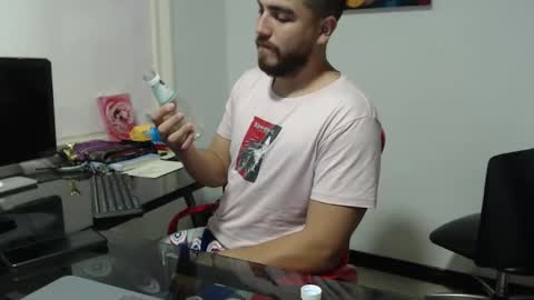 Snapshot of dylanhot10 chatting on February 2025 06:23:01 AM dylanhot10 online show from February 2025 06:23:01 AM