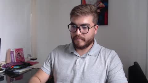 Snapshot of dylanhot10 chatting on February 2025 09:41:02 PM dylanhot10 online show from February 2025 09:41:02 PM