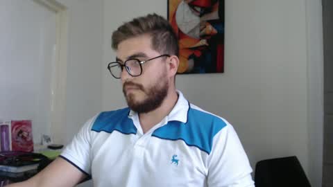 Snapshot of dylanhot10 chatting on March 2025 10:31:02 PM dylanhot10 online show from March 2025 10:31:02 PM