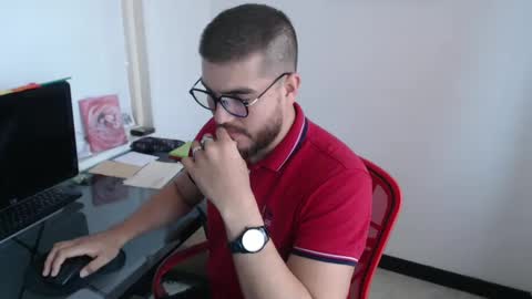 Snapshot of dylanhot10 chatting on September 2025 08:43:01 PM dylanhot10 online show from September 2025 08:43:01 PM