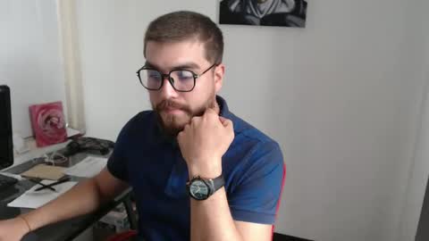 Snapshot of dylanhot10 chatting on December 2025 07:54:02 PM dylanhot10 online show from December 2025 07:54:02 PM