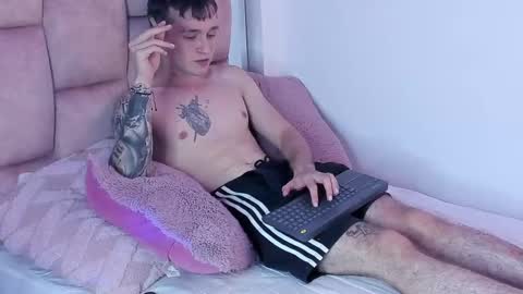 ---DYLAN--- online show from March 2025 02:19:02 AM