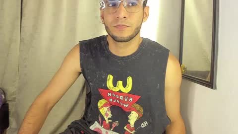 Snapshot of dylanxfun chatting on December 2024 05:10:01 AM dylanxfun online show from December 2024 05:10:01 AM