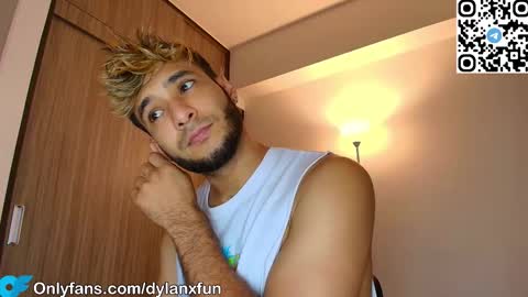 Snapshot of dylanxfun chatting on September 2025 02:13:02 AM dylanxfun online show from September 2025 02:13:02 AM