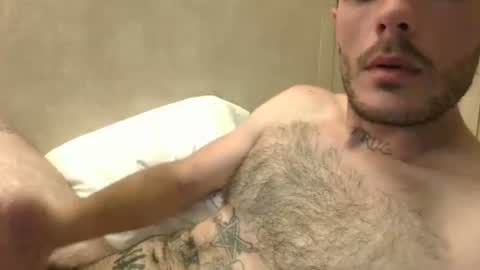 Snapshot of dylp400 chatting on January 2025 12:26:01 PM dylp400 online show from January 2025 12:26:01 PM