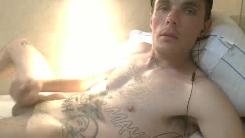 Snapshot of dylp400 chatting on January 2025 11:41:01 AM dylp400 online show from January 2025 11:41:01 AM