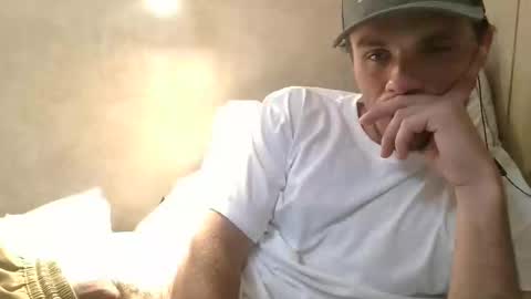 Snapshot of dylp400 chatting on February 2025 03:49:02 PM dylp400 online show from February 2025 03:49:02 PM