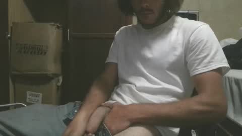 Snapshot of dylp400 chatting on November 2025 04:24:01 AM dylp400 online show from November 2025 04:24:01 AM