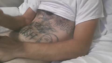 Snapshot of dylp400 chatting on November 2025 01:54:02 PM dylp400 online show from November 2025 01:54:02 PM