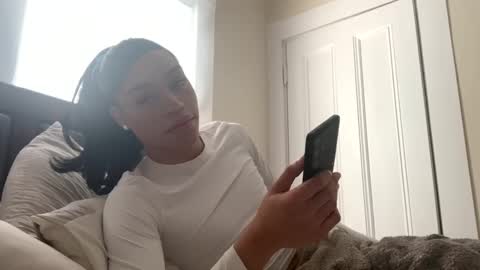 Dynasty online show from February 2025 06:20:02 PM