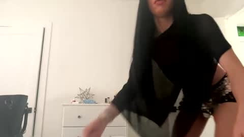 Dynasty online show from January 2026 06:23:01 PM