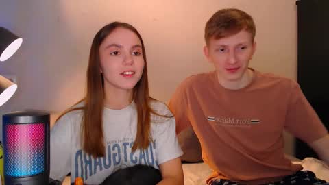 Snapshot of dyrinda chatting on December 2024 09:41:01 PM Julia and Dima online show from December 2024 09:41:01 PM