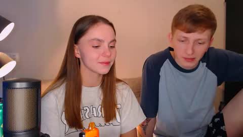 Snapshot of dyrinda chatting on December 2024 10:13:01 PM Julia and Dima online show from December 2024 10:13:01 PM